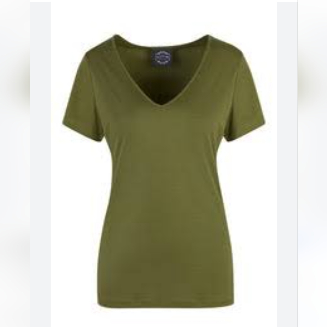 Nwot Basic V-Neck